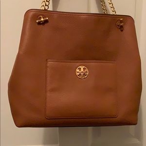 Chelsea slouchy tote